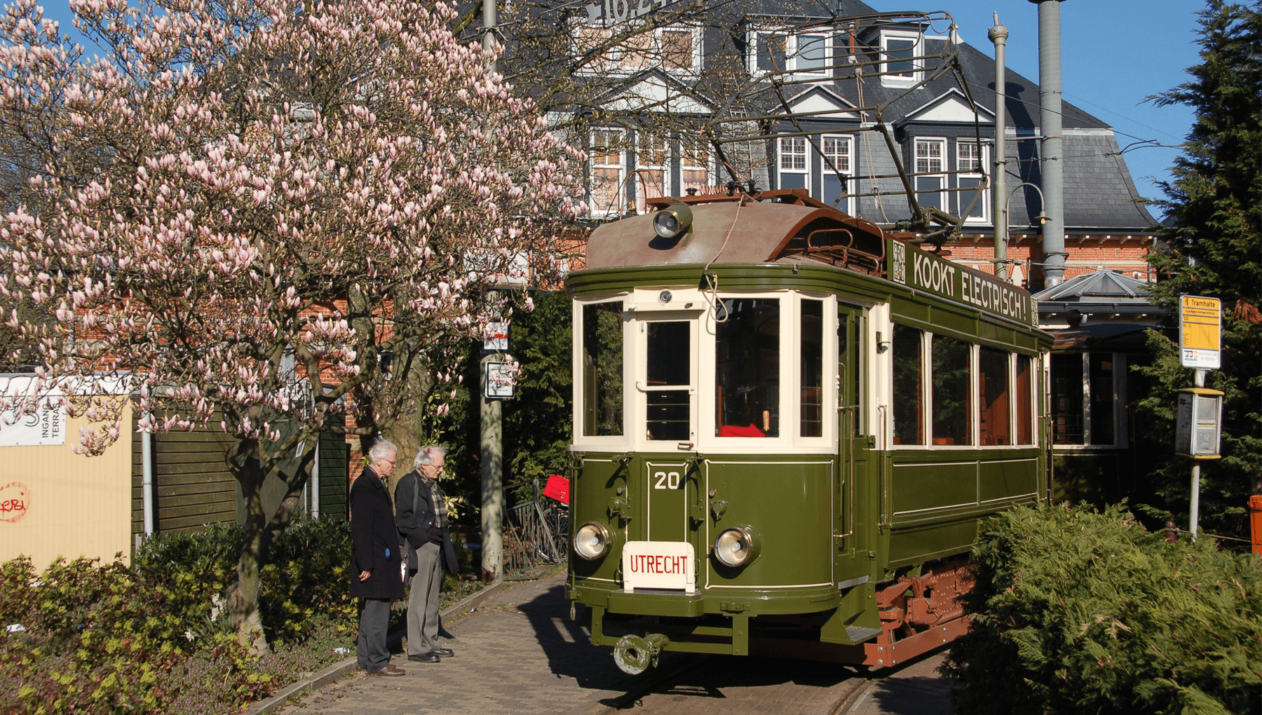 NBM Tram bij het Haarlemmermeerstation