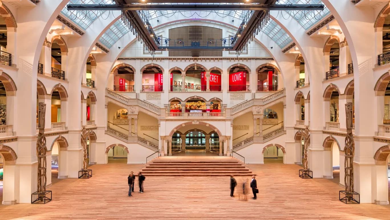 Tropenmuseum main hall of museum