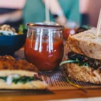 Apollo Hotel IJmuiden Seaport Beach (dichtbij strand) - Tosti, salade en bloody mary