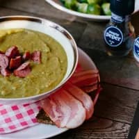 Proeflokaal van Wees café-restaurant signature dishes