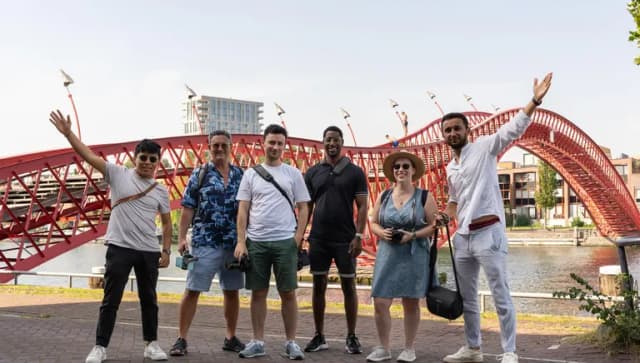 Instawalk Oostelijke Eilanden september 2023 group picture in front of the Phytonbridge