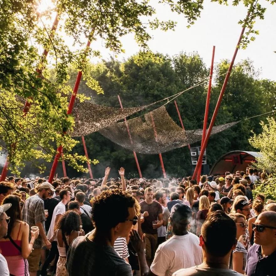 Dancers in the woods at Lentekabinet outdoor festival