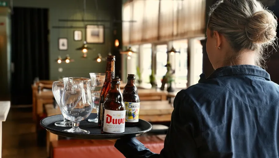 Jaapedenbaan, Café Jaap interior