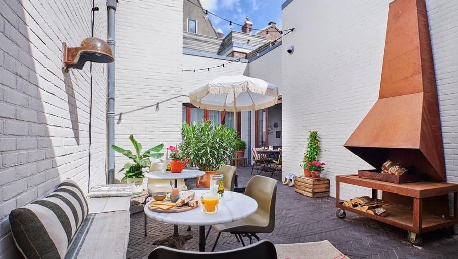 Hello i'm Local Boutique Hostel