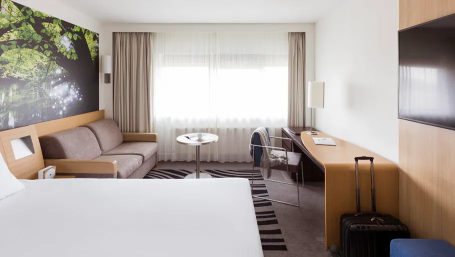 Amsterdam City, code 0515, Novotel, The Nederlands, bedroom,