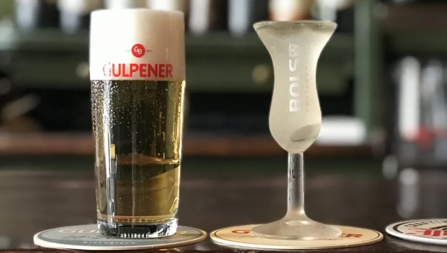 Drie Fleschjes Kopstootje