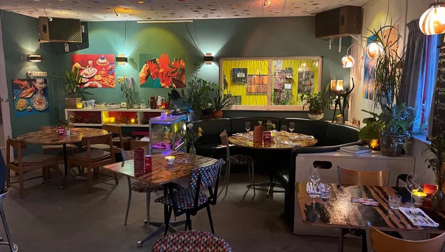 Elixer restaurant interior