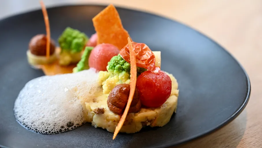 Morris & Bella restaurant signature dishes