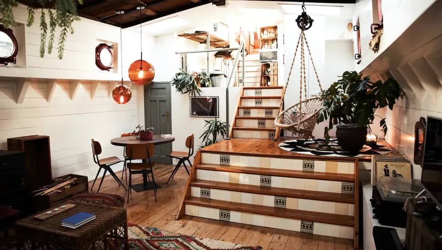 Interior of Bookahouseboat hotel accomodation