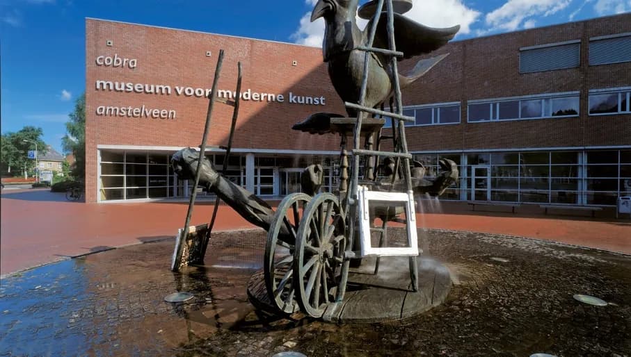 Internationale vrouwendag  - cobra museum
Cobra Museum