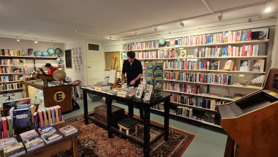 Interior of Evenaar travel bookstore