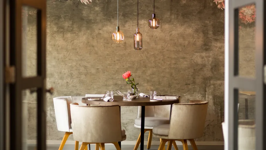 Vermeer restaurant interior