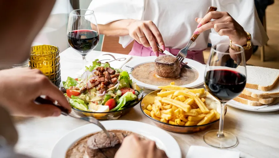 Loetje restaurant signature dishes