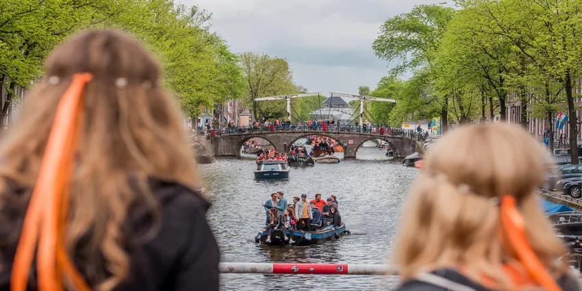 Koningsdag or King's Day is a national holiday in the Kingdom of the Netherlands. Celebrated on 27 April, the date marks the birth of King Willem-Alexander.
Celebrations: Partying, wearing orange costumes, and traditional local gatherings.
